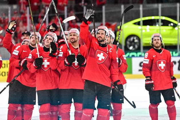 ZURICH, SWITZERLAND - MAY 28: Roman Josi of Switzerland and the swiss team celebrate the victory during the 2026 IIHF Ice hockey, Eishockey World Championship, WM, Weltmeisterschaft Switzerland game between Switzerland and Sweden at Swiss Life Arena on May 28, 2026 in Zurich, Zurich. Zurich Swiss Life Arena Zurich Switzerland Copyright: xJustPictures.ch AndreaxBrancax jp-en-EuSpIm-JP7_ANB_FinCze_28052026_3177