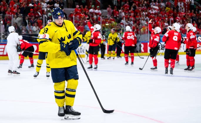 260528 Jakob Silfverberg of Sweden looks dejected after the 2026 IIHF Ice hockey, Eishockey World Championship, WM, Weltmeisterschaft quarterfinal match between Switzerland and Sweden on May 28, 2026 in Zürich. Photo: Jesper Zerman BILDBYRAN kod JZ JZ0733 ishockey ice hockey ishockey-vm 2026 vm 2026 iihf world championship kvartsfinal quarterfinal quarterfinals switzerland schweiz sverige sweden bbeng depp Copyright: JESPERxZERMAN BB260528JZ176
