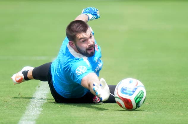May 28, 2026, Charlotte, Nc, UNITED STATES: Canada goalkeeper Maxime CrÃ peau makes a save during team Canada World Cup roster selection camp in Charlotte, NC on Thursday, May 28, 2026. Canada News - May 28, 2026  - ZUMAc35_ 20260528_zaf_c35_104 Copyright: xNathanxDenettex