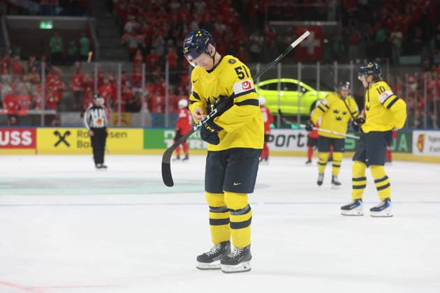 28.05.2026 Swiss Life Arena Zuerich , SCHWEIZ, Herren Eishockey IIHF World Championship, WM, Weltmeisterschaft Zurich 2026 Viertelfinal SUI - SWE Emil Heineman (SWE) entaeuscht