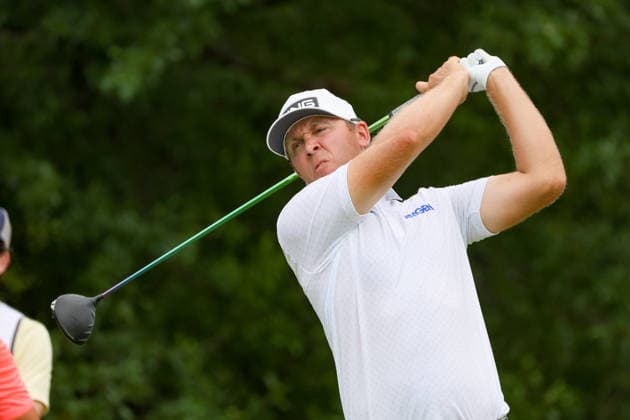 FORT WORTH, TX - MAY 28: Seamus Power (IRL) hits from the 12th tee during the Charles Schwab Challenge on May 28, 2026 at Colonial Country Club in Fort Worth, TX. (Photo by George Walker Icon Sportswire) GOLF: MAY 28 PGA, Golf Herren Charles Schwab Challenge EDITORIAL USE ONLY Icon26052808