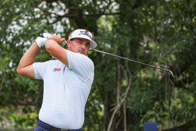 FORT WORTH, TX - MAY 28: Hank Lebioda (USA) hits from the 9th tee during the Charles Schwab Challenge on May 28, 2026 at Colonial Country Club in Fort Worth, TX. (Photo by George Walker Icon Sportswire) GOLF: MAY 28 PGA, Golf Herren Charles Schwab Challenge EDITORIAL USE ONLY Icon26052812