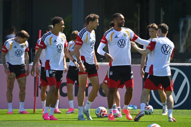 v.li:Jamal MUSIALA (GER),Leon GORETZKA (GER),Jonathan Tah (GER),Florian WIRTZ (GER). Deutsche Fussball Nationalmannschaft,WM Vorbereitung, Trainingslager in Herzogenaurach am 28.05.2026.