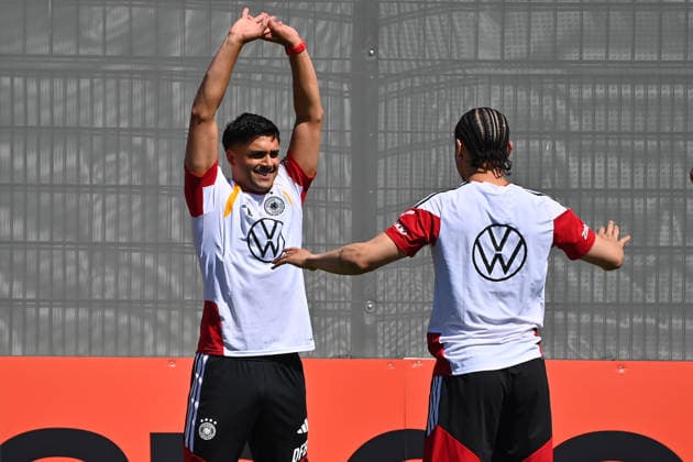 v.li:Nadiem AMIRI (GER), Leroy SANE (GER). Deutsche Fussball Nationalmannschaft,WM Vorbereitung, Trainingslager in Herzogenaurach am 28.05.2026.