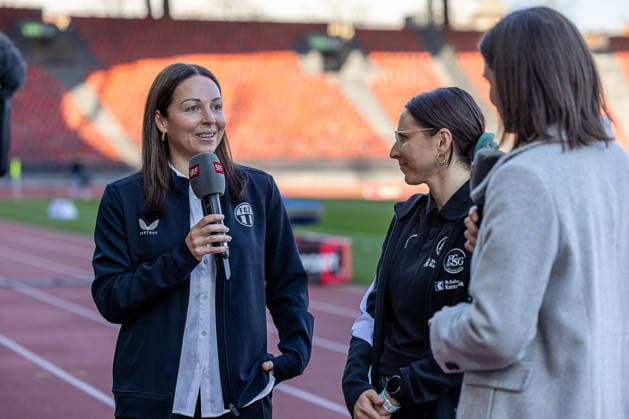 Vanessa Bernauer, Sportkoordinatorin der FC Zürich Frauen, wird den FC Zürich per 30. Juni 2026 verlassen und zur Saison 2026 27 als Sportdirektorin zum Frauen-Bundesligisten VfL Wolfsburg Frauen wechseln. Bernauer war seit September 2024 in ihrer Funktion beim FC Zürich tätig und war zuvor als Spielerin vierfache Schweizer Meisterin sowie Cupsiegerin mit dem Stadtclub. Switzerland St. Gallen *** Vanessa Bernauer, Sports Coordinator of FC Zurich Women, will leave FC Zurich on June 30, 2026 and move to womens Bundesliga club VfL Wolfsburg Women as Sports Director for the 2026 27 season Bernauer has been in her role at FC Zurich since September 2024 and was previously a four-time Swiss champion and cup winner as a player with the city club Switzerland St Gallen Copyright: xYasminexBollmann-Wetterx