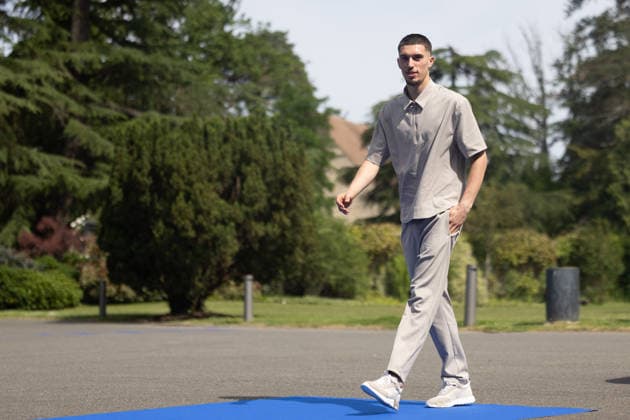 French national football team arrives at the FFF - Clairefontaine-en-Yvelines French national football team Robin Risser Birckel arrives at French football federation s (FFF) training ground in Clairefontaine-en-Yvelines, southwest of Paris, ahead of the 2026 FIFA World Cup, WM, Weltmeisterschaft, Fussball on May 29, 2026. Photo by Raphael Lafargue ABACAPRESS.COM Clairefontaine-en-Yvelines France  Copyright: xLafarguexRaphael ABACAx