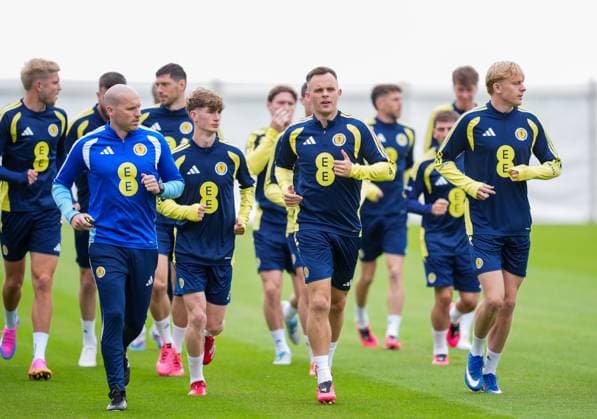 Lawrence Shankland of Scotland runs at the front of the squad as they run a lap of the Lesser Hampden pitch Scotland Team Training, Football, Hampden Park, Glasgow, Scotland, UK - 29 May 2026Glasgow Hampden Park United Kingdom EDITORIAL USE ONLY No use with unauthorised audio, video, data, fixture lists, club league logos or live services. Online in-match use limited to 120 images, no video emulation. No use in betting, games or single club league player publications. Copyright: xStuartxWallace Shutterstockx 16902976ba