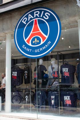 Illustration du pop up store éphémère à Paris (1er) du Paris-Saint-Germain, à l occasion de la finale de la Ligue des champions (PSG vs Arsenal), le 29 mai 2026. Son ouverture est prévue du 27 au 31 mai 2026. Lou-Line Cottard Bestimage Illustration of the Paris Saint-Germain pop-up store in Paris (1st arrondissement), on the occasion of the Champions League final (PSG vs Arsenal), on May 29, 2026. Its opening is scheduled from May 27 to 31, 2026. Paris France  Copyright: xLou-LinexCottardx xBestimagexLou-LinexCottardx xBestimagex