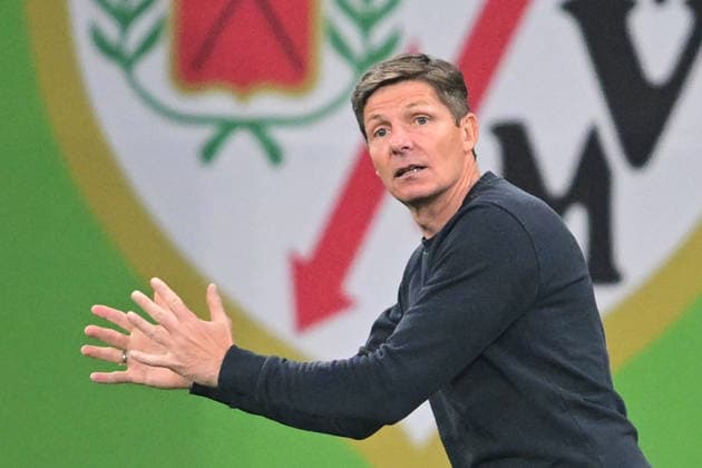 Image shows Coach Oliver Glasner gesticulates , Europa Conference league final match Crystal Palace - Rayo Vallecano, 27. may 2026, Leipzig stadium, Leipzig, Germany Copyright: xx MAR_7263