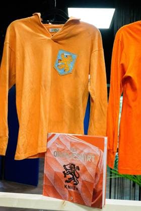 ZEIST , 29-05-2026 , Kick uitgevers , Book presentation het Oranjeshirt , A group of collectors and journalists documented the complete history of the Dutch national team, Nationalteam in words and images, from the first national selection in 1894 to the present day. Book presentation het Oranjeshirt  x204033386x Copyright: