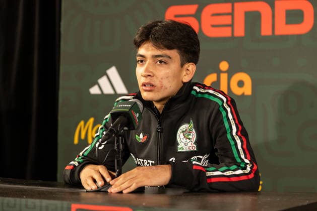 Mexico v Australia International Frendly Match Media Day Gilberto Mora of Mexico speaks during the Media Day before the match between Mexico and Australia at Rose Bowl Stadium. on May 28, 2026 in Pasadena, California. (Photo by Arturo Cordero Eyepix Group) Copyright: xArturoxCorderox xEyepixxGroupx AC_28052026_185279