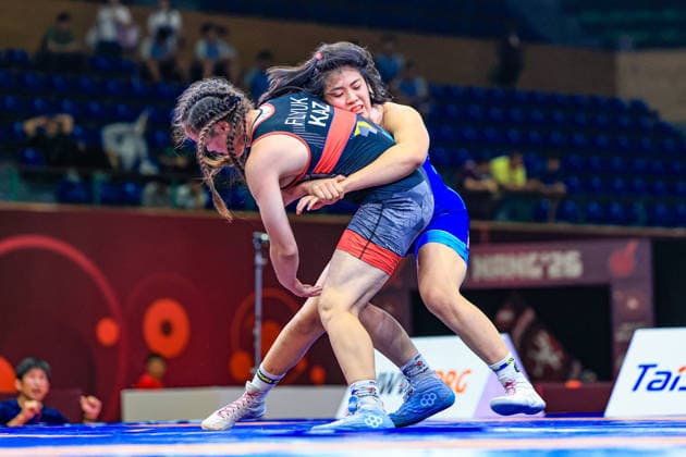 U17, U 17 Wrestling Asian Championships 69kg WW - Uno Iwazaki (JPN) df. Khadisha Flyuk (KAZ)