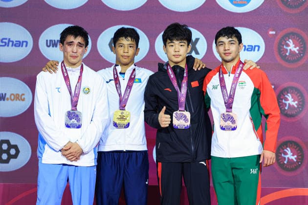 U17, U 17 Wrestling Asian Championships Podium 65kg GR - Gold: Miras Makhambet (KAZ), Silver: Sardor Makhmudov (UZB), Bronze: Yunqi Chu (CHN), Amirjon Obidov (TJK)