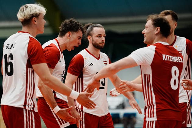 VOLLEYBALL - OEVV, AUT vs ESP, test match STEINBRUNN,AUSTRIA,29.MAY.26 - VOLLEYBALL - OEVV, Oesterreichischer Volleyball Verband, test match, Austria vs Spain. Image shows the rejoicing of team Austria.  GEPAxpictures xKevinxKada
