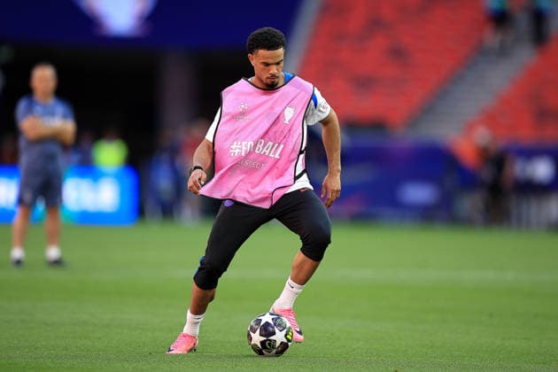 Paris Saint-Germain, Open Training Session Paris Saint-Germain Midfielder Warren Zaire-Emery (33) during the open training session for Paris Saint-Germain ahead of the Champions League Cup Final at Puskas Arena Park, Budapest, Hungary on 29 May 2026. Budapest Puskas Arena Park Hungary Editorial use only , Copyright: xChrisxFoxwellx PSI-24345-0083