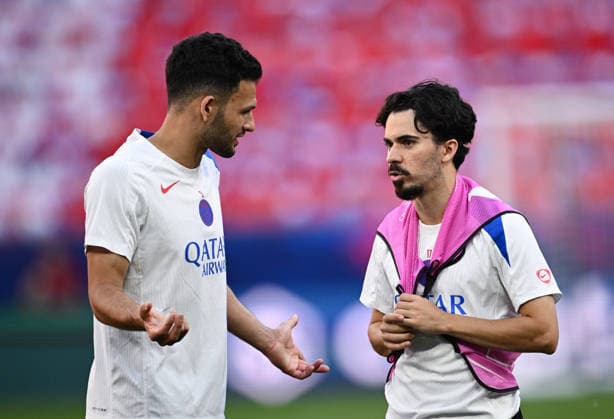 Hungary Soccer Champions League PSG Training 9176383 29.05.2026 Paris Saint-Germain s Goncalo Ramos and Vitinha attend a training session on the eve of the UEFA Champions League final soccer match against Arsenal at the Puskas Arena, in Budapest, Hungary. Alexey Filippov Sputnik Budapest Hungary  Copyright: xAlexeyxFilippovx