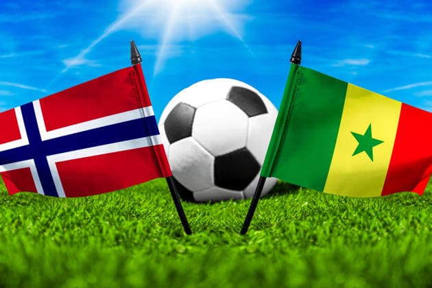 May 22, 2026: PHOTO MONTAGE, 2026 FIFA World Cup, WM, Weltmeisterschaft, Fussball National flags of Norway and Senegal with a soccer ball on the field. Stock image for the group stage match on June 23 at the 2026 FIFA World Cup *** FOTOMONTAGE, Fußball-Weltmeisterschaft 2026: Nationalflaggen von Norwegen und Senegal mit Fußball auf Rasen. Symbolbild zum WM-Gruppenspiel am 23 Juni bei der FIFA Fussball-Weltmeisterschaft 2026