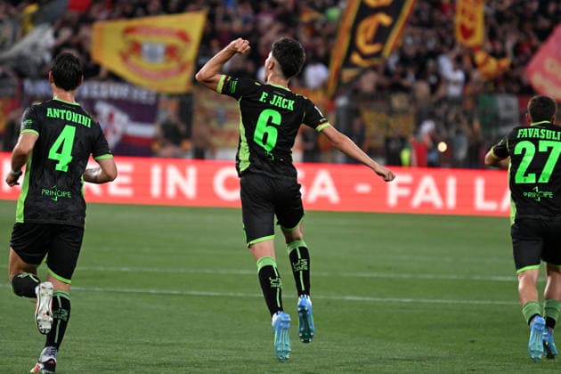 Fellipe Jack del Catanzaro esulta dopo il goal 0-1 durante la partita tra Monza e Catanzaro dei Play Off del Campionato italiano di calcio Serie BKT 2025 2026 - Momza, Italia - 29 Maggio 2026 - calcio (foto di Francesco Mazzitello LaPresse)  Copyright: xFrancescoxMazzitello LaPressex