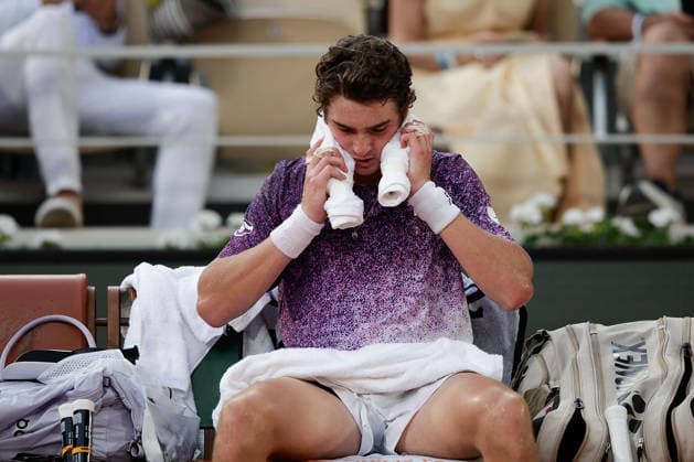French Open - Joao Fonseca during at the 2026 Roland-Garros tournament in Paris, FRANCE, on May 29 - 2026 Copyright: AntonioxBorga