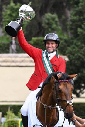 93? CSIO di Roma 2026 Patricio Pasquel of Mexico and Chakkalou PS, representing the Mexico Team, win the 93rd CSIO Roma 2026 Competition No. 5 - Nations Cup Intesa Sanpaolo, a two-round competition with a height of 160 cm and prize money of 220,000 euros, at Piazza di Siena in Rome, Italy, on May 29, 2026. Rome Italy  Copyright: xDomenicoxCippitellix originalFilename:cippitelli-ita93csi260529_npn8H.jpg