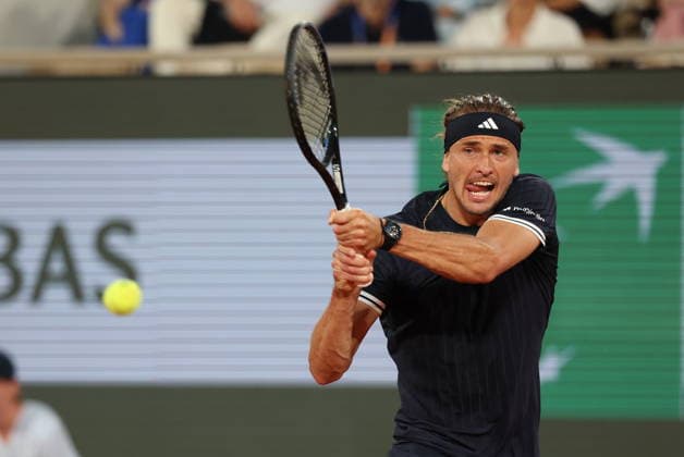 ROLAND GARROS 2026 Thierry Larret MAXPPP - PARIS (75) 29 05 2026 Thierry Larret Maxppp. Tennis. Roland Garros 2026. Internationaux de France de tennis. Stade Roland Garros, Paris (75). Le 29 Mai. Court Philippe CHATRIER : Quentin HALYS (FRA) vs Alexander ZVEREV (GER). -- Roland Garros French Open tennis tournament, in Paris, France, on 29 May 2026 PARIS (75) STADE ROLAND GARROS PARIS ILE DE FRANCE FRANCE  Copyright: xMAXPPPxThierryxLarretx TLR202605290671 TLR202605290671