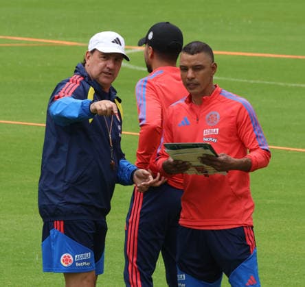 Colombia national team, Nationalteam Training Ahead Of The 2026 World Cup Colombian national team coach Nestor Lorenzo leads a training session in Bogota, Colombia, on May 29, 2026, ahead of the 2026 World Cup. Bogota Colombia  Copyright: xDanielxGarzonxHerazox originalFilename:garzonherazo-colombia260529_nplAG.jpg