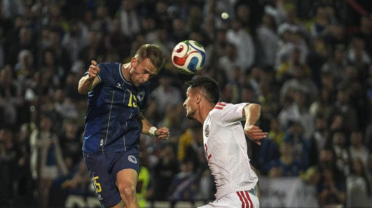 Bosnia and Herzegovina v North Macedonia - Friendlies SARAJEVO, BOSNIA AND HERZEGOVINA - MAY 29: Players in action during the International Friendly, Länderspiel, Nationalmannschaft football match between Bosnia and Herzegovina and North Macedonia at the Asim Ferhatovic Hase Stadium in Sarajevo, Bosnia and Herzegovina, on May 29, 2026. Samir Jordamovic Anadolu Sarajevo Bosnia and Herzegovina. Editorial use only. Please get in touch for any other usage.  Copyright: x2026xAnadoluxSamirxJordamovicx