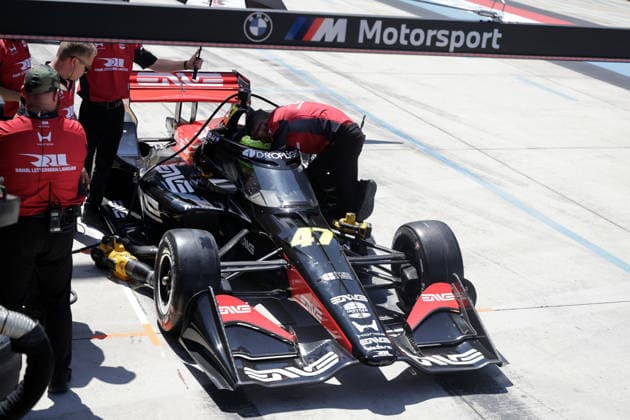 Mike Schumacher (GER) im Honda 47 wird zum 1. freies Training zum 1. freien Training angeschnallt, Team Rahal Letterman Lanigan Racing, Detroit, Michigan, USA, 29.05.2026, IndyCar, Indy Car, IRL, USA Serie