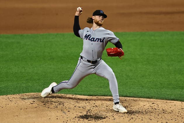 Miami Marlins v New York Mets - MLB, Baseball Herren, USA Miami Marlins starting pitcher Max Meyer 23 throws during the fourth inning of a baseball game against the New York Mets at Citi Field in Corona, New York, on May 29, 2026. Flushing United States  Copyright: xGordonxDonovanx originalFilename:donovan-mlbmiami260529_npTfQ.jpg