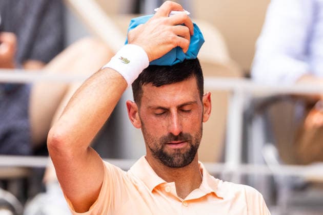 2026 French Open - Day Six Novak Djokovic reacts during his men s singles match against Joao Fonseca on day six of the French Open tennis tournament on Court Philippe Chatrier at the Roland-Garros Complex in Paris, France. Paris France  Copyright: xIbrahimxEzzatx originalFilename:ezzat-notitle260529_nppEv.jpg
