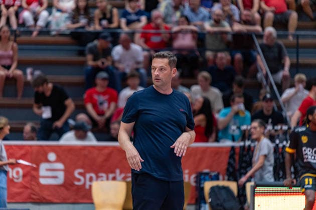 Igor Perovic (Bozic Estriche Knights Kirchheim, Headcoach) GER, Giessen46ers vs. Bozic Estriche Knights Kirchheim, BARMER 2. Basketball Bundesliga, Playoffs Halbfinale Spiel 4, Saison 2025 2026, 29.05.2026 GER, Giessen46ers vs. Bozic Estriche Knights Kirchheim, BARMER 2. Basketball Bundesliga, Playoffs Halbfinale Spiel 4, Saison 2025 2026, 29.05.2026 Giessen Copyright: xEibner-Pressefoto NinaxSanderx EP_NSR