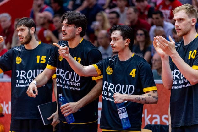 Nil Failenschmid Clavera (Bozic Estriche Knights Kirchheim, 15) Nicholas Gerard Spinoso (Bozic Estriche Knights Kirchheim, 13) Gian Bahattin Aydinoglu (Bozic Estriche Knights Kirchheim, 04) Lukas Werner Zerner (Bozic Estriche Knights Kirchheim, 10) GER, Giessen46ers vs. Bozic Estriche Knights Kirchheim, BARMER 2. Basketball Bundesliga, Playoffs Halbfinale Spiel 4, Saison 2025 2026, 29.05.2026 GER, Giessen46ers vs. Bozic Estriche Knights Kirchheim, BARMER 2. Basketball Bundesliga, Playoffs Halbfinale Spiel 4, Saison 2025 2026, 29.05.2026 Giessen Copyright: xEibner-Pressefoto NinaxSanderx EP_NSR
