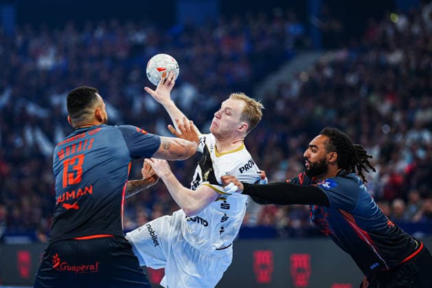 Rogerio Moraes Ferreira (Montpellier Handball, 13), Eric Johansson (THW Kiel, 21), Bryan Hugo Monte dos Santos (Montpellier Handball, 26) GER, Montpellier Handball vs. THW Kiel, Handball, EHF European League, Halbfinale, Saison 2025 2026, 30.05.2026 GER, Montpellier Handball vs. THW Kiel, Handball, EHF European League, Halbfinale, Saison 2025 2026, 30.05.2026 Hamburg *** Rogerio Moraes Ferreira Montpellier Handball, 13 , Eric Johansson THW Kiel, 21 , Bryan Hugo Monte dos Santos Montpellier Handball, 26 GER, Montpellier Handball vs THW Kiel, Handball, EHF European League, Semi-final, 2025 2026 season, 30 05 2026 GER, Montpellier Handball vs THW Kiel, Handball, EHF European League, Semi-final, 2025 2026 season, 30 05 2026 Hamburg Copyright: xEibner-Pressefoto MarcelxvonxFehrnx EP_MFN