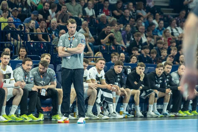Trainer Filip Jicha (THW Kiel) looks on during the handball semi-final of the the Winamax EHF Finals 2026 between Montpellier Handball and THW Kiel at Barclays Arena on May 30, 2026 in Hamburg, Germany. -