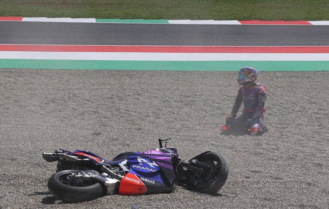 30.05.2026, Autodromo Internazionale del Mugello, Mugello, MotoGP Grosser Preis von Italien 2026 ,im Bild Unfall von Toprak Razgatlioglu (TUK), Prima Pramac Yamaha MotoGP (Photo by Hasan Bratic DeFodi Images) -