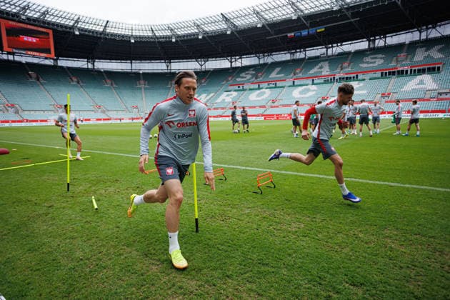 Piotr Zielinski seen during Official press conference, PK, Pressekonferenz and training of Poland National football team before Friendly match game against Ukraine (Ernest Kolodziej Ball Raw Images) Wroclaw Tarczynski Arena Poland Copyright: xErnestxKolodziejx ernestkolodziej_poland_conference_2526_OL_5322