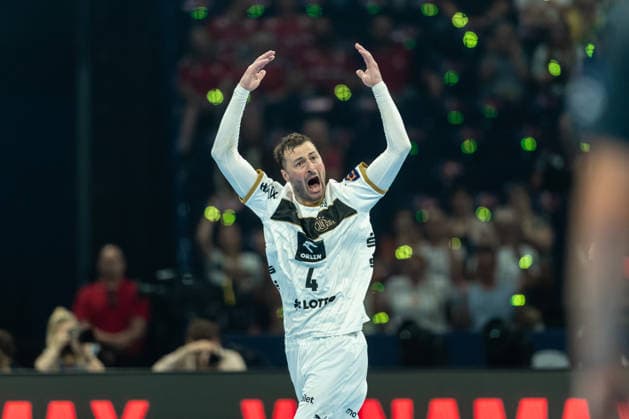 Domagoj Duvnjak (THW Kiel) celebrates during the handball semi-final of the the Winamax EHF Finals 2026 between Montpellier Handball and THW Kiel at Barclays Arena on May 30, 2026 in Hamburg, Germany. -