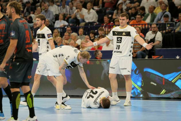 photo : Verlierer Kiel , Lukas ZERBE liegt am am Boden Handball Herren am Sa. 30.05.2026 Mens EHF European League , Final Four in Hamburg THW Kiel - Montpellier , Halbfinale