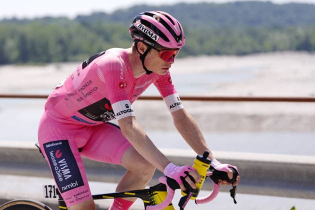 Denmark™s Jonas Vingegaard Hansen of Team Visma Lease A Bike (Pink jersey) during Stage 20 of the Giro d™Italia, from Gemona del Friuli to Piancavallo, Italy, Saturday,May 30, 2026.  Copyright: xFabioxFerrarix xLaPressex