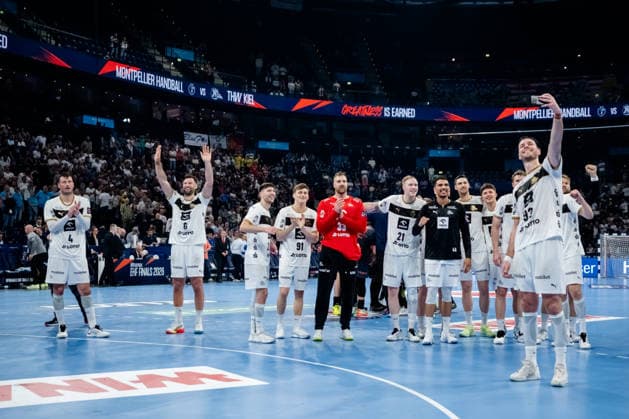 Hamburg 30.05.2026, Handball, Herren, EHF European League Men 2025 26, Halbfinale, Montpellier Handball - THW Kiel Siegerselfie auf dem Spielfeld nachdem Spiel