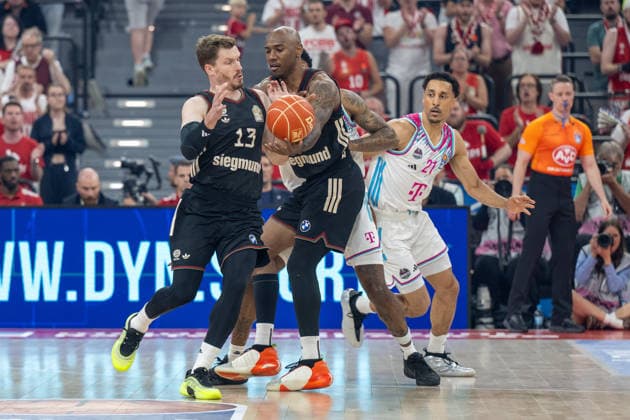Andreas Obst 13 (FC Bayern Basketball), Rokas Jokubaits 31 (FC Bayern Basketball), Joel Aminu 21 (Telekom Baskets Bonn), FC Bayern Basketball vs. Telekom Baskets Bonn, BBL, Halbfinale 1, 30.05.2026 Muenchen Bayern Deutschland