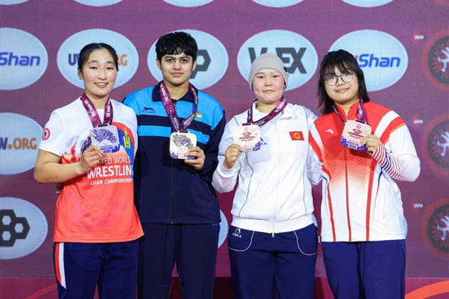 U17, U 17 Wrestling Asian Championships Podium 73kg WW - Gold: Garima Garima (IND), Silver: Namuuntsetseg Batbold (MGL), Bronze: Salkynai Sabatbekova (KGZ), Min Zhao (CHN)