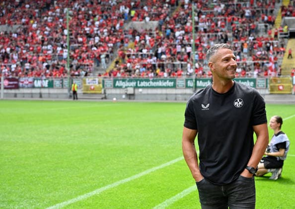 Fussball - Oberliga- Saison 2025 26 Fritz-Walter-Stadion 30.052026 1. FC KaiserslauternU21(fck) - FV Eppelborn (ep) Trainer Alexander BUGERA (1. FC Kaiserslautern U21, U 21 vor großer Kulisse 1. FC Kaiserslautern
