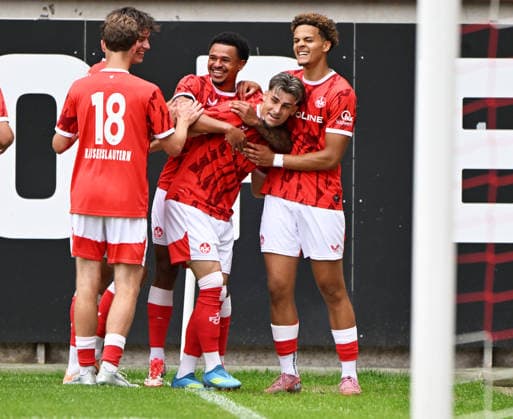 Fussball - Oberliga- Saison 2025 26 Fritz-Walter-Stadion 30.052026 1. FC KaiserslauternU21(fck) - FV Eppelborn (ep) Shawn Marc BLUM (1. FC Kaiserslautern U21, U 21 , 2. v.re: erzielte das 3:0 1. FC Kaiserslautern