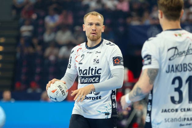 30.05.2026, xgox, Handball - EHF European League Halbfinale MT Melsungen - SG Flensburg-Handewitt v.l. Simon Pytlick (Flensburg, 2) am Ball, plays the ball Hamburg