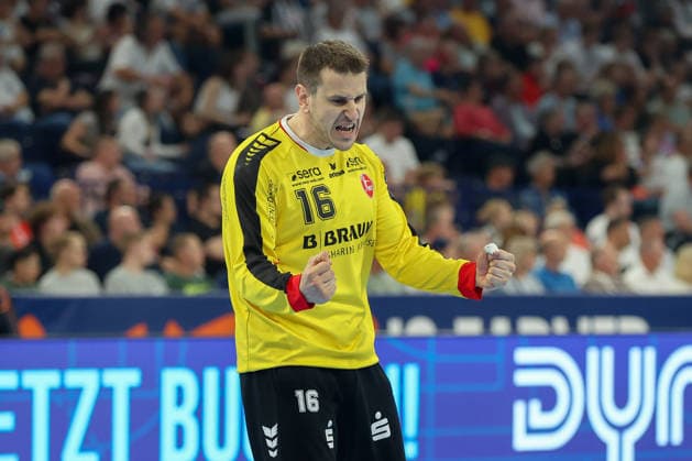 30.05.2026, xgox, Handball - EHF European League Halbfinale MT Melsungen - SG Flensburg-Handewitt v.l. Nebojsa Simic (Melsungen, 16) Jubelt ueber gehaltenen Ball, abgewehrt, gehalten, Torhueter Hamburg