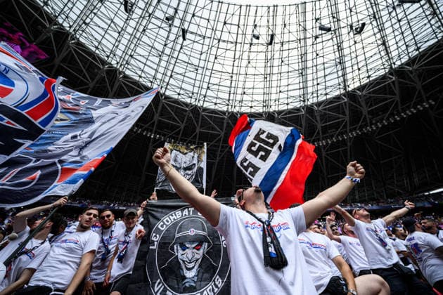 260530 Fans of Paris Saint-Germain ahead of the UEFA Champions League final match between Paris Saint-Germain and Arsenal on May 30, 2026 in Budapest. Photo: Maxim Thore BILDBYRAN kod MT MT1056 fotboll football soccer fotball uefa champions league champions league paris saint-germain arsenal bbeng publik Copyright: MAXIMxTHORE BB260530MT011