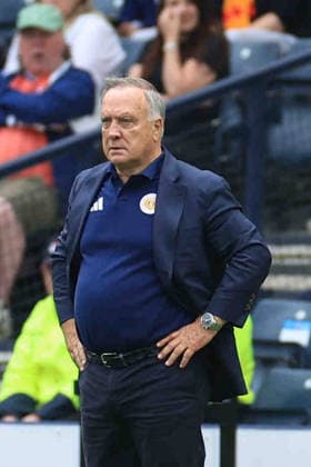 Scotland v Curacao International Friendly, Länderspiel, Nationalmannschaft Dick Advocaat Curaao Manager during the International Friendly match at Barclays Hampden, Glasgow 30 05 2026 UK Newspapers OUT Copyright: xFredxPalmerx FIL-23531-0142