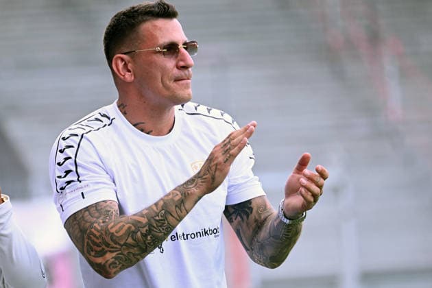 30.05.2026, xsvx, Fussball Langholz Cup 2026, v.l. Rapper Musiker Gzuz 187 Strassenbande Kristoffer Jonas Klauß Klauss Wiesbaden