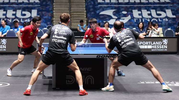 30.05.2026, xrekx, Tischtennis TTBL Final 4, Borussia Düsseldorf - TTC Schwalbe Bergneustadt v.l. Yongyin Li (Borussia Duesseldorf) Adrien Rassenfosse (TTC Schwalbe Bergneustadt) Dang Qiu (Borussia Duesseldorf) Leo de Nodrest (TTC Schwalbe Bergneustadt) (DFL DFB REGULATIONS PROHIBIT ANY USE OF PHOTOGRAPHS as IMAGE SEQUENCES and or QUASI-VIDEO) Frankfurt am Main